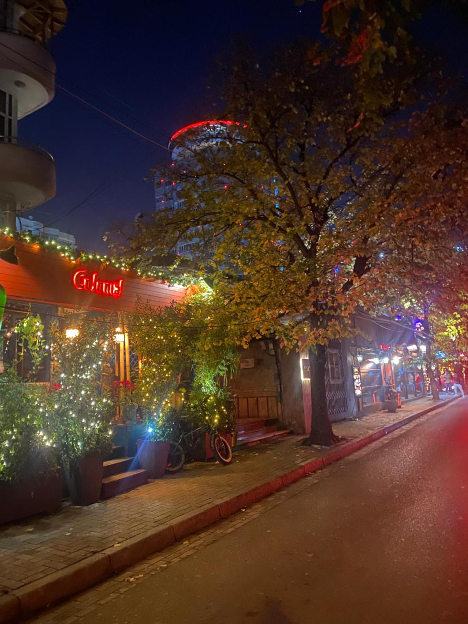 Near Me Apartments Тирана Екстериор снимка