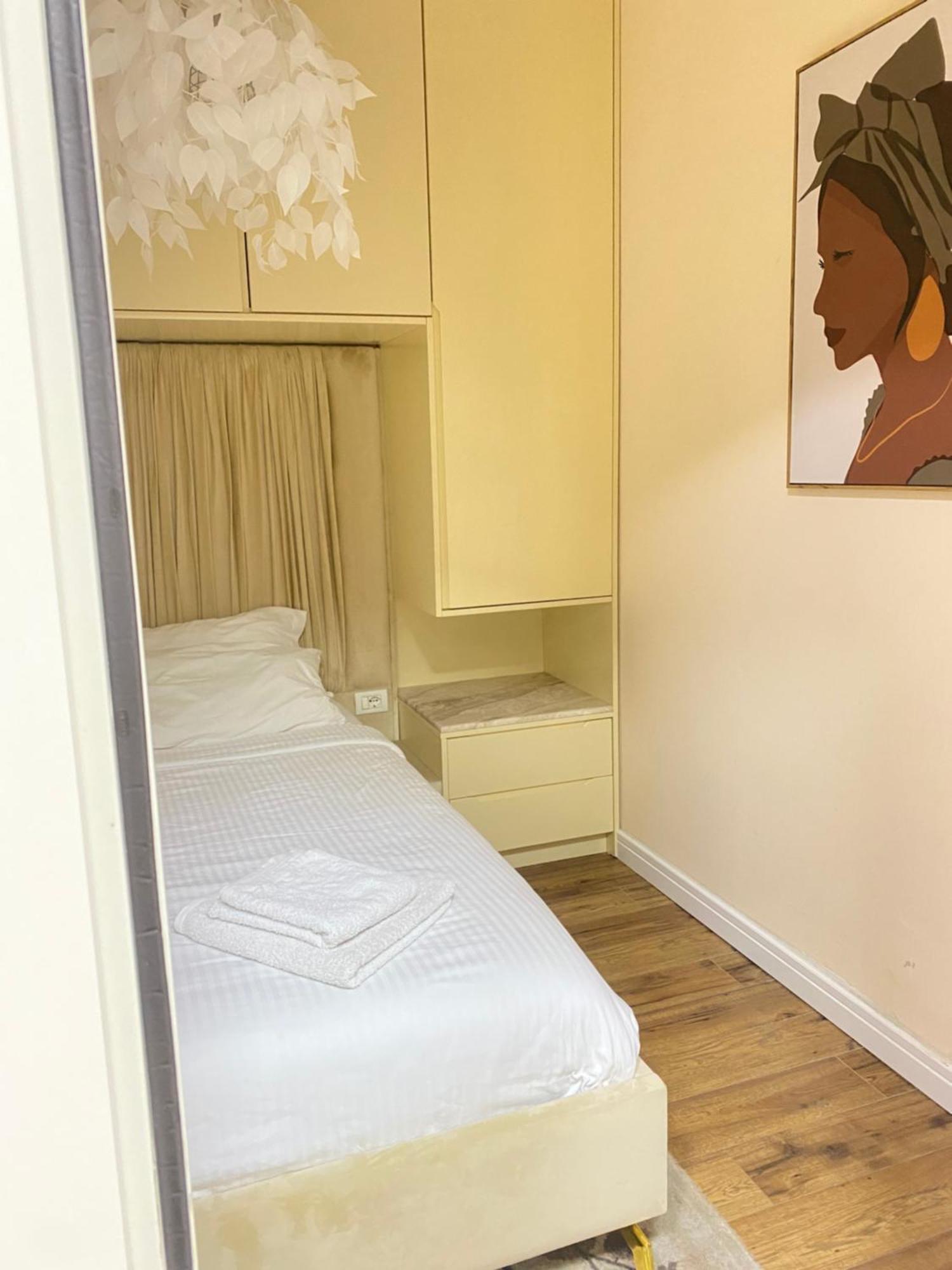 Near Me Apartments Тирана Екстериор снимка