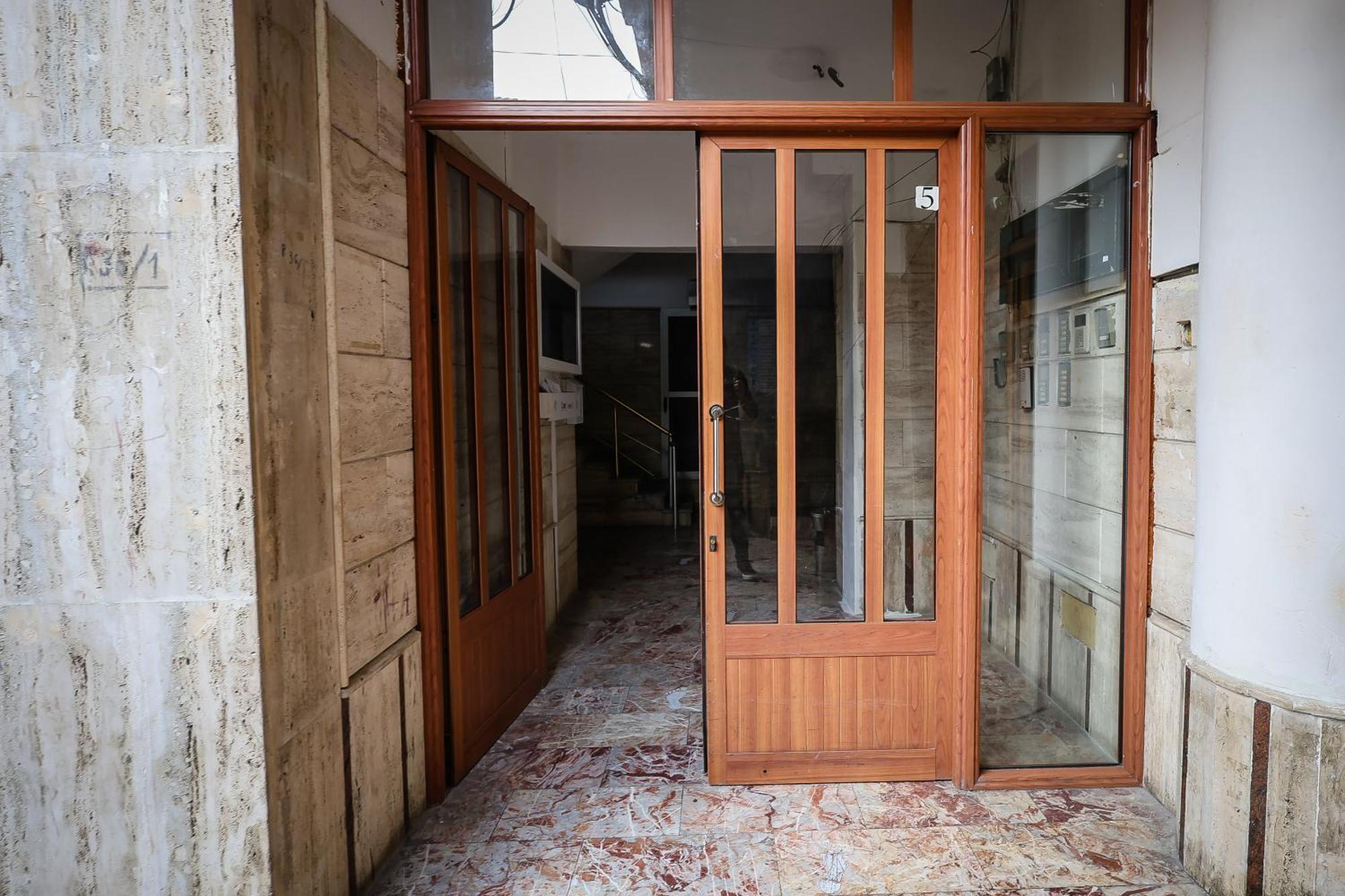 Near Me Apartments Тирана Екстериор снимка